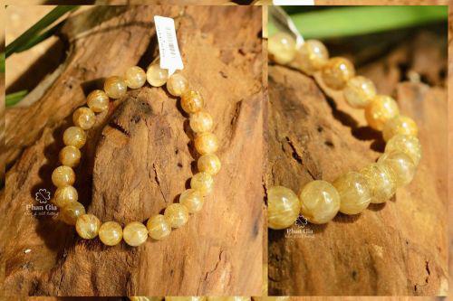 Các vật phẩm mang bên mình tránh xui xẻo tháng cô hồn