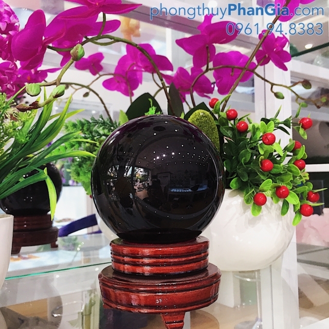 Đá Thạch Anh Đen Và Ý Nghĩa Phong Thủy