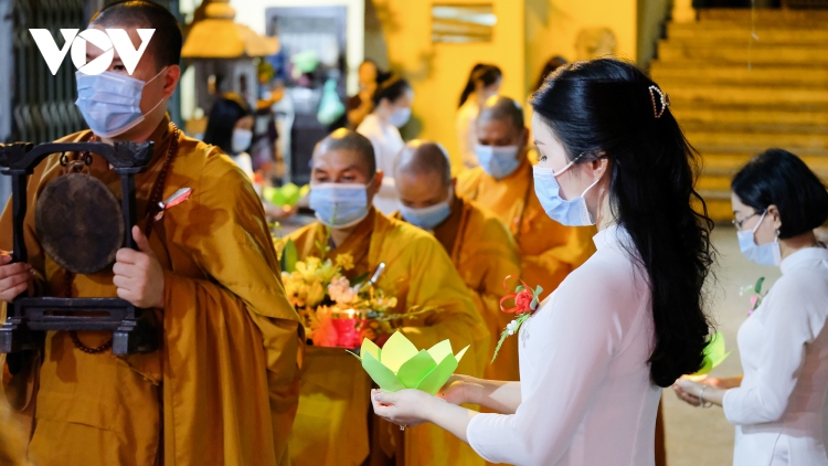 Vu lan báo hiếu: Ngày nào cũng là ngày hiếu đạo