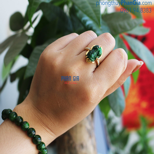  Nhẫn Tỳ Hưu Ngọc cho Nữ ( Chưa bao gồm bọc vàng 18k)