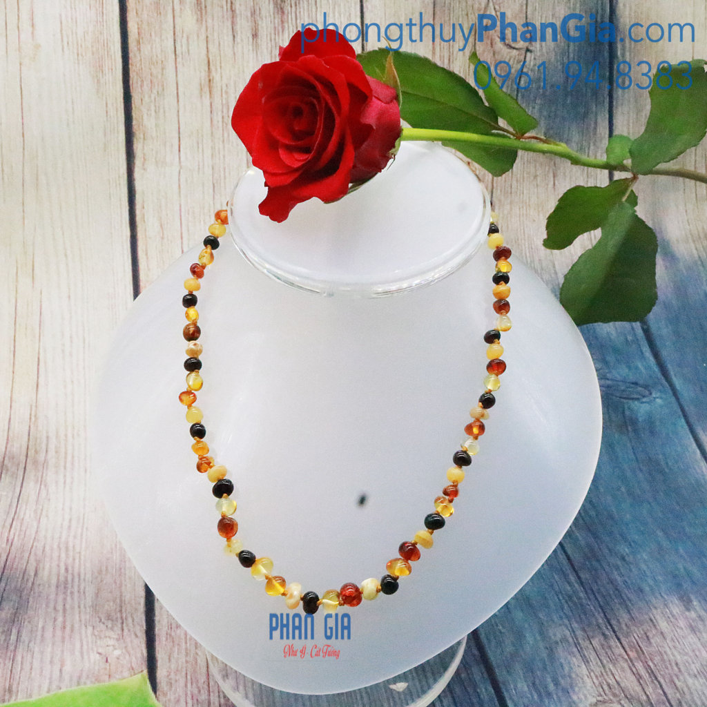  Vòng Cổ Hổ Phách Cho Bé Tại Vinh