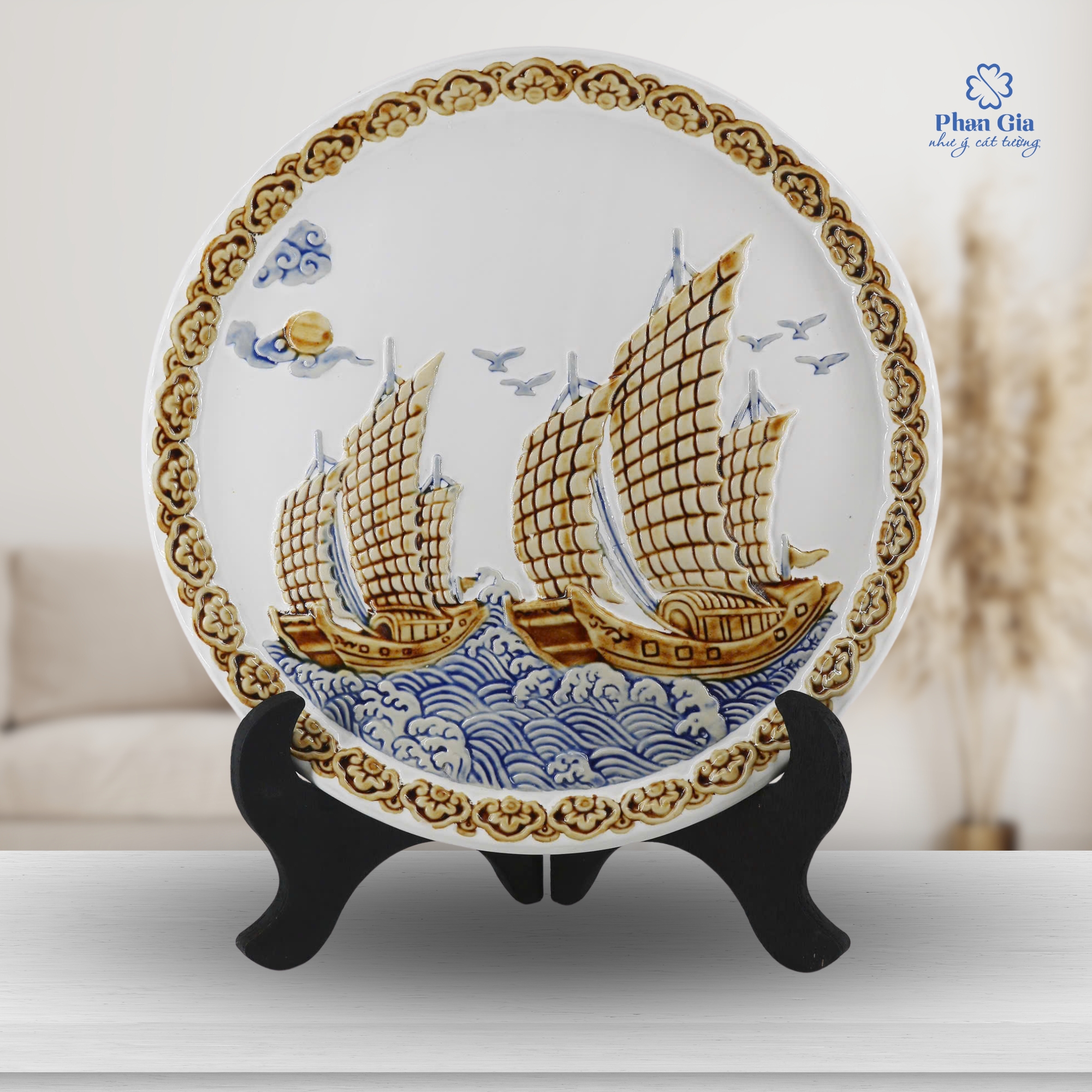  Đĩa gốm thuận buồm xuôi gió tại Nghệ An