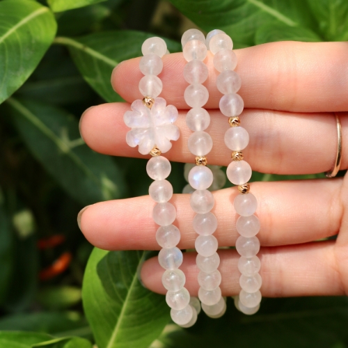  Vòng tay mặt trăng mix cỏ bốn lá