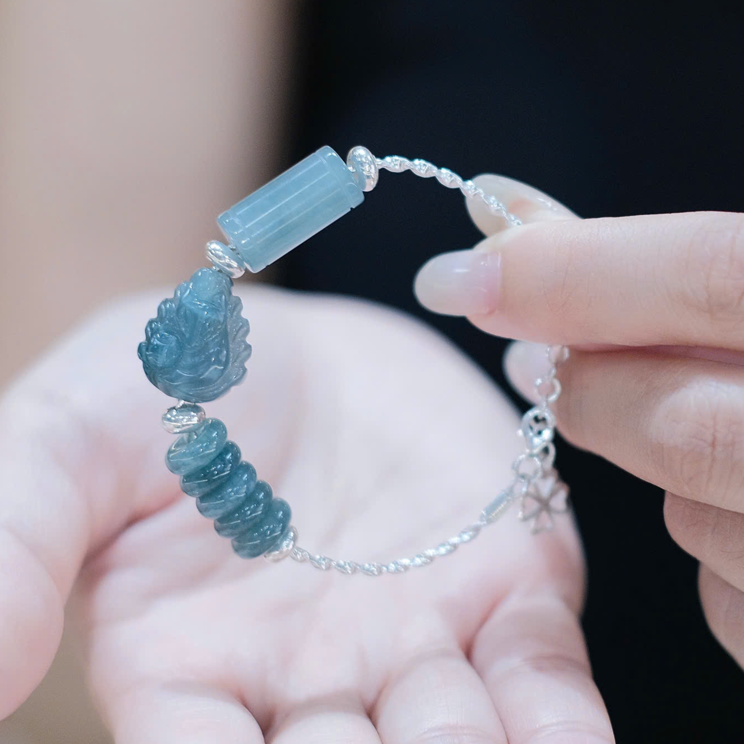  Lắc tay đá phong thuỷ Lam Ngọc tại Nghệ An