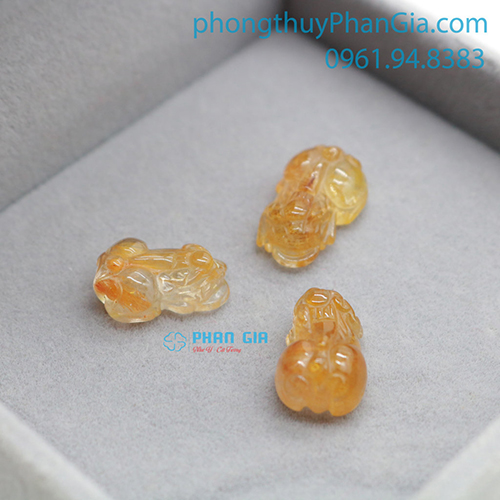  Mặt Tỳ Hưu Thạch Anh Tóc Vàng