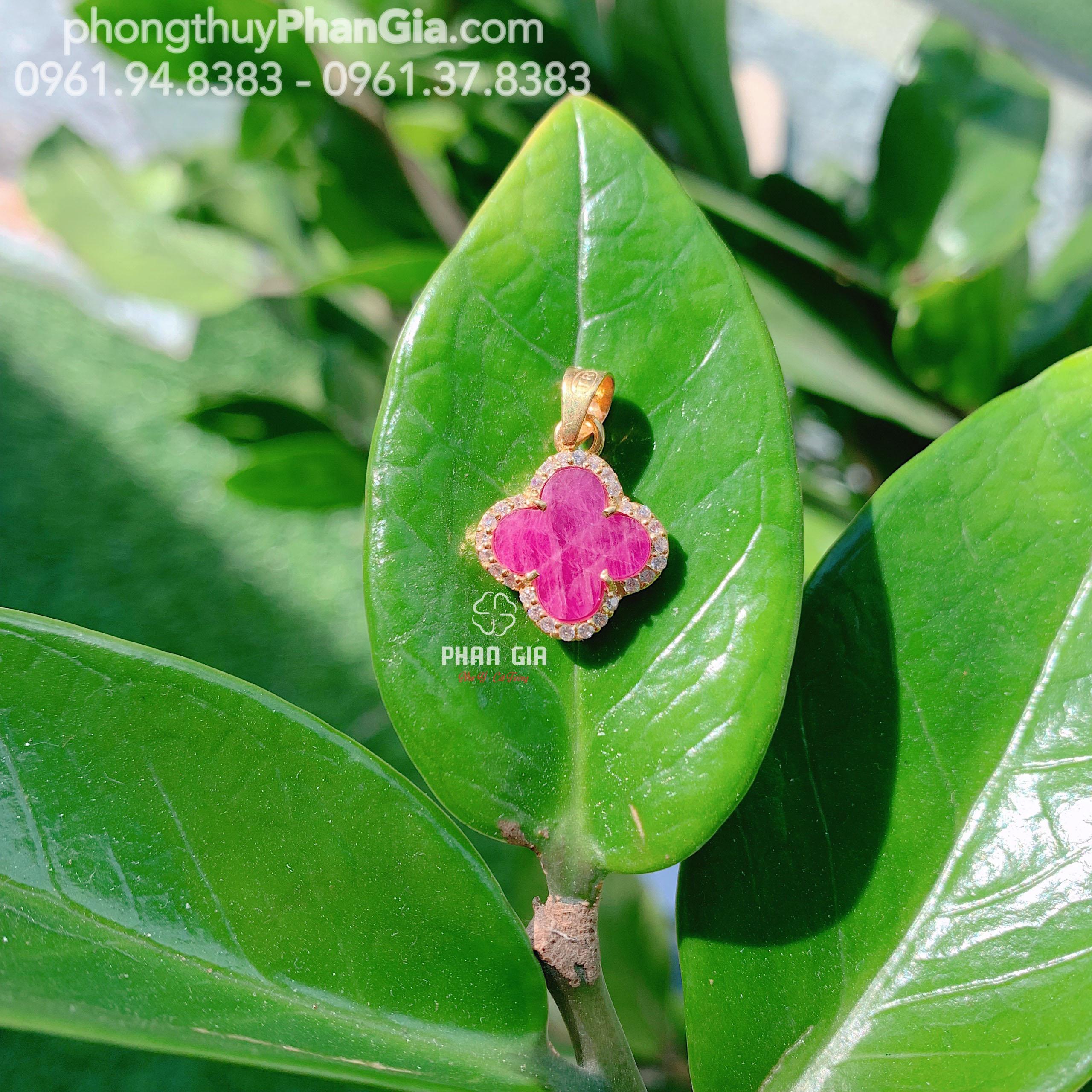  Mặt Cỏ 4 Lá Ruby