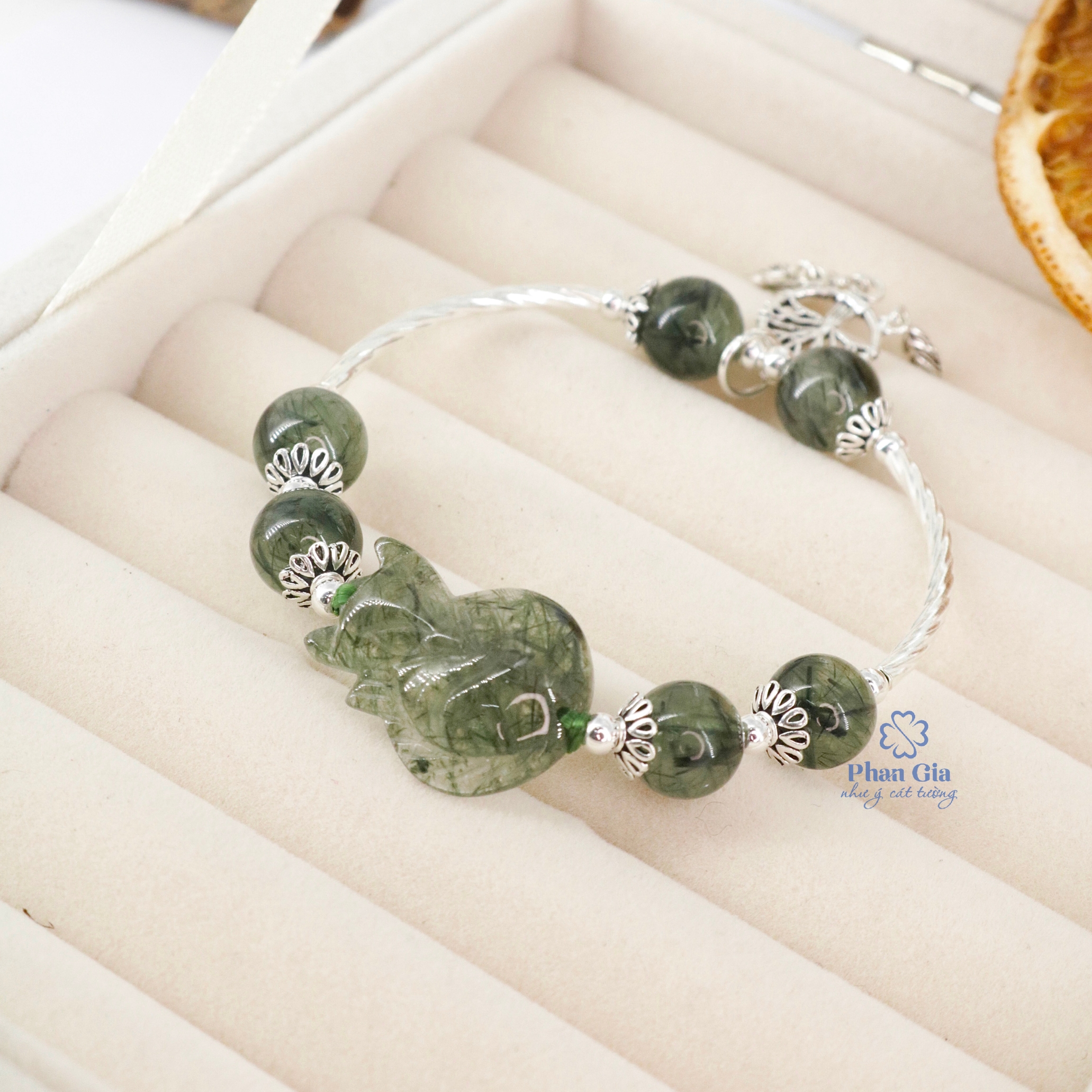  Vòng tay Hồ Ly thạch anh tóc xanh