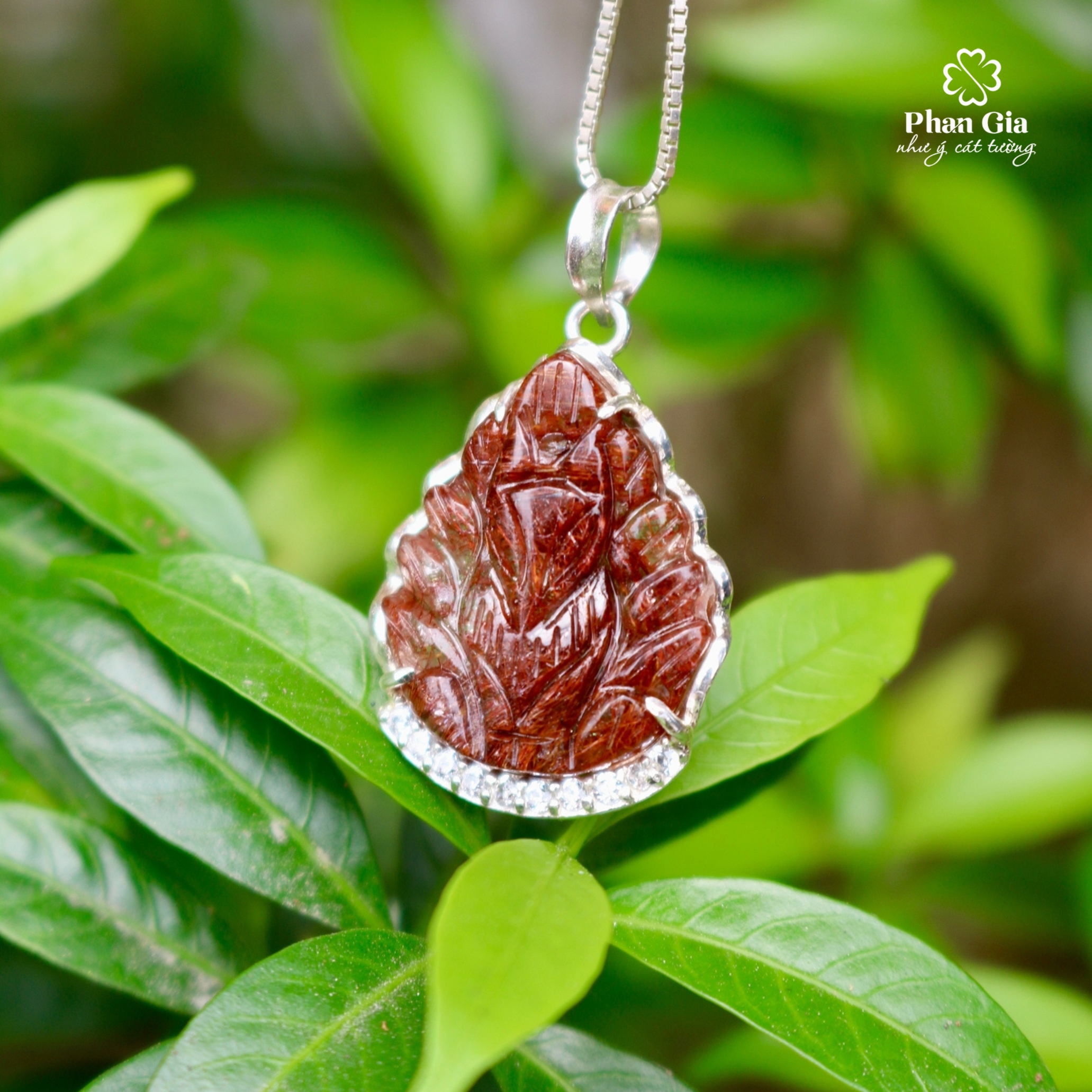  Mặt Hồ Ly chúa thạch anh tóc đỏ bọc bạc tại Nghệ An