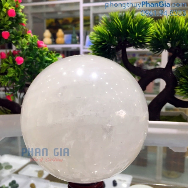  Quả Cầu Đá Thạch Anh Trắng - 2.3 Kg