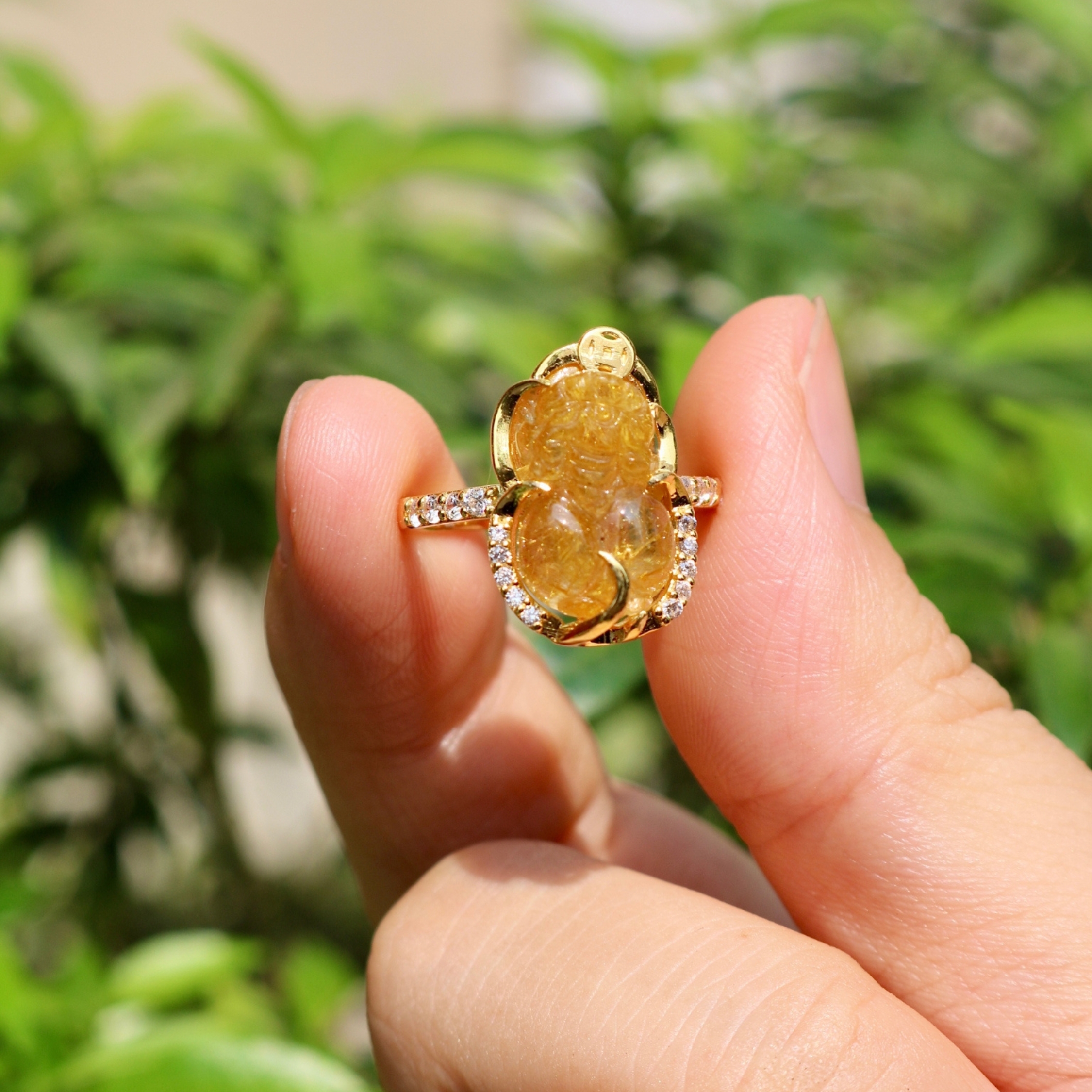 Mặt Tỳ Hưu thạch anh tóc vàng