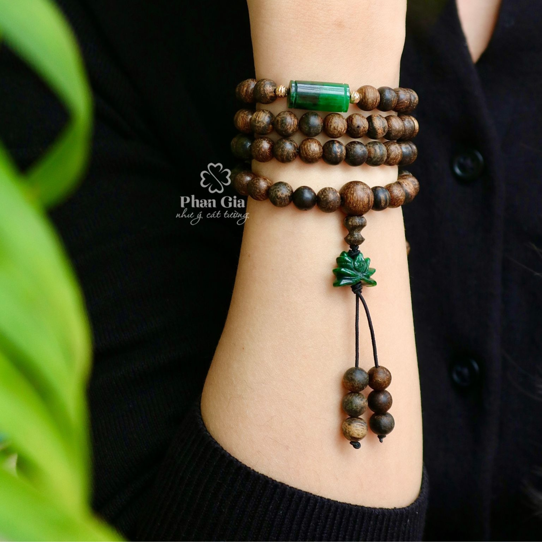  Vòng tay trầm hương Indo 108 hạt mix lu thống và hoa sen Ngọc Phỉ Thuý
