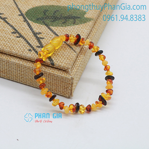  Vòng tay Hổ Phách Úc Tại Vinh