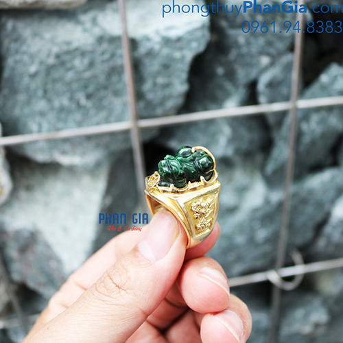  Nhẫn Tỳ Hưu Ngọc Phỉ Thúy cho Nam ( Chưa bao gồm bọc vàng 18k)